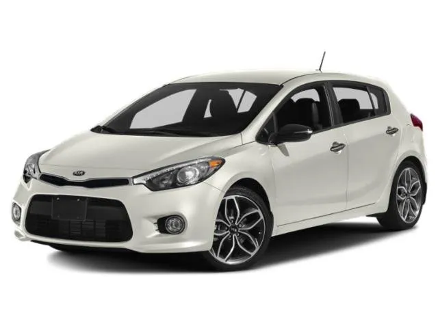White 2015 Kia Forte 5-Door SX for sale in Florence, KY