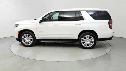 More photos of 2022 Chevrolet Tahoe High Country at Tom Gill Chevrolet, KY