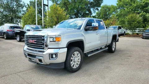 More photos of 2018 GMC Sierra 2500HD SLT at Tom Gill Chevrolet, KY