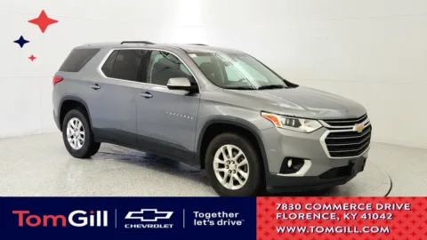 Gray 2018 Chevrolet Traverse LT Cloth for sale in Florence, KY