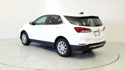 More photos of 2023 Chevrolet Equinox LT at Tom Gill Chevrolet, KY