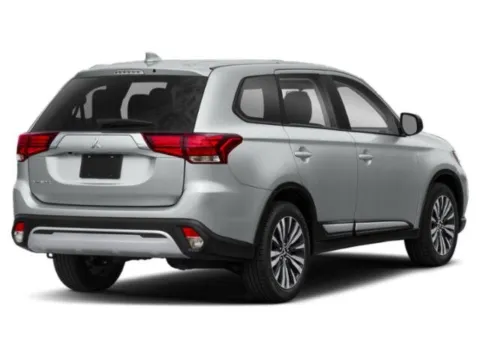 Photos of 2019 Mitsubishi Outlander SE for sale in Florence, KY at Tom Gill Chevrolet