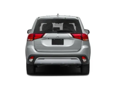 More photos of 2019 Mitsubishi Outlander SE at Tom Gill Chevrolet, KY