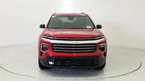 Photos of 2026 Chevrolet Traverse FWD High Country for sale in Florence, KY at Tom Gill Chevrolet