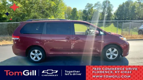 Red 2014 Toyota Sienna LE AAS for sale in Florence, KY