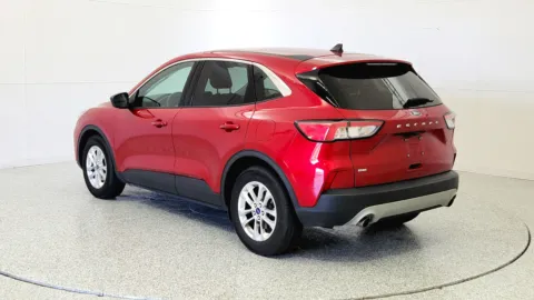 More photos of 2022 Ford Escape SE at Tom Gill Chevrolet, KY