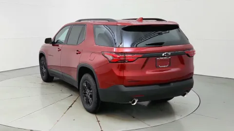 More photos of 2023 Chevrolet Traverse LT Cloth at Tom Gill Chevrolet, KY