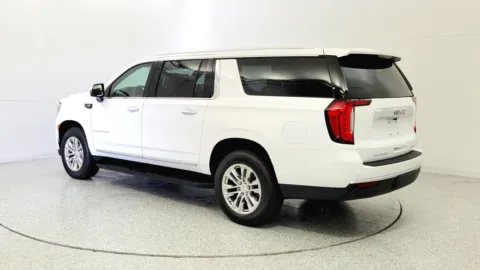 More photos of 2021 GMC Yukon XL SLT at Tom Gill Chevrolet, KY