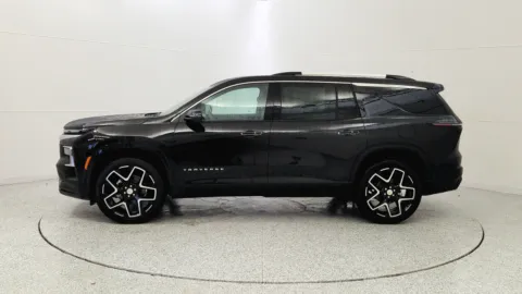More photos of 2026 Chevrolet Traverse AWD High Country at Tom Gill Chevrolet, KY