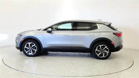 More photos of 2026 Chevrolet Equinox EV LT2 w/PDE at Tom Gill Chevrolet, KY