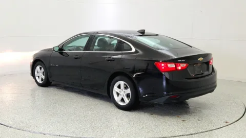 More photos of 2020 Chevrolet Malibu LS at Tom Gill Chevrolet, KY