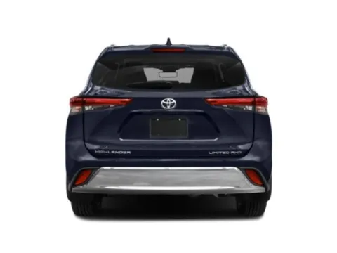 More photos of 2022 Toyota Highlander Limited at Tom Gill Chevrolet, KY