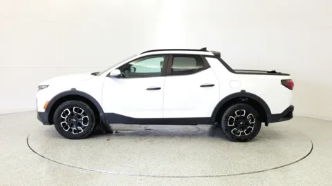 More photos of 2022 Hyundai Santa Cruz SEL at Tom Gill Chevrolet, KY