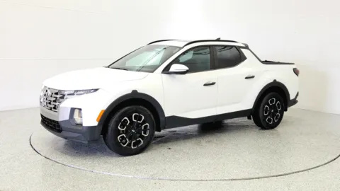 Another view of 2022 Hyundai Santa Cruz SEL for sale in Florence, KY at Tom Gill Chevrolet