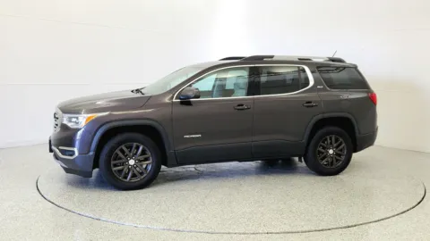 More photos of 2018 GMC Acadia SLT at Tom Gill Chevrolet, KY