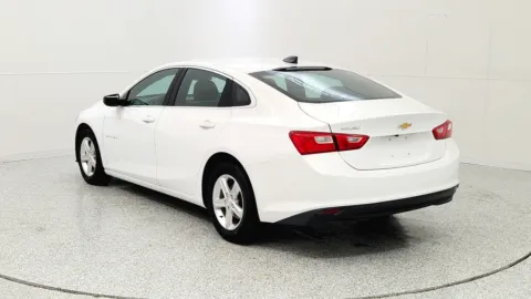 More photos of 2022 Chevrolet Malibu LS at Tom Gill Chevrolet, KY