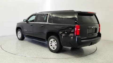 More photos of 2020 Chevrolet Suburban LT at Tom Gill Chevrolet, KY