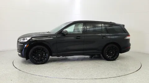 More photos of 2023 Lincoln Aviator Reserve at Tom Gill Chevrolet, KY