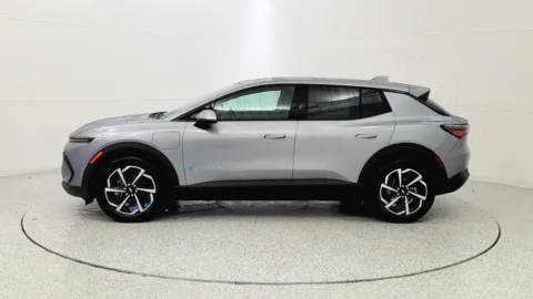 More photos of 2026 Chevrolet Equinox EV LT1 with PCY at Tom Gill Chevrolet, KY