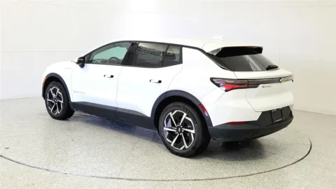 More photos of 2026 Chevrolet Equinox EV LT1 w/PCY at Tom Gill Chevrolet, KY