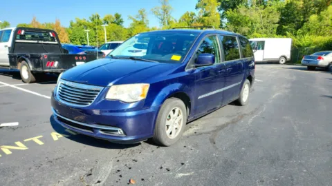More photos of 2012 Chrysler Town & Country Touring at Tom Gill Chevrolet, KY