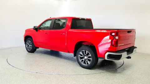 More photos of 2022 Chevrolet Silverado 1500 LT at Tom Gill Chevrolet, KY