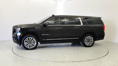More photos of 2023 GMC Yukon XL Denali Ultimate at Tom Gill Chevrolet, KY