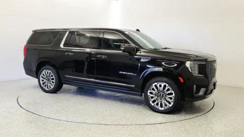 Another view of 2023 GMC Yukon XL Denali Ultimate for sale in Florence, KY at Tom Gill Chevrolet
