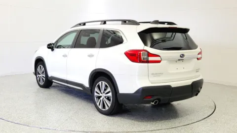 More photos of 2022 Subaru Ascent Touring at Tom Gill Chevrolet, KY