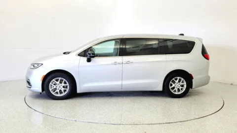 More photos of 2024 Chrysler Pacifica Touring L at Tom Gill Chevrolet, KY