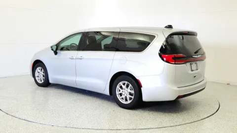 More photos of 2024 Chrysler Pacifica Touring L at Tom Gill Chevrolet, KY