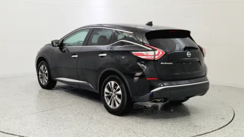 More photos of 2018 Nissan Murano S at Tom Gill Chevrolet, KY