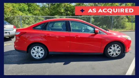Red 2012 Ford Focus SE for sale in Florence, KY