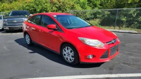 Photos of 2012 Ford Focus SE for sale in Florence, KY at Tom Gill Chevrolet