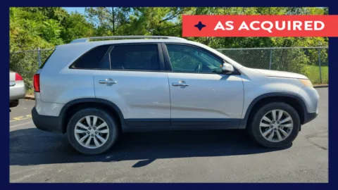 Silver 2011 Kia Sorento LX for sale in Florence, KY