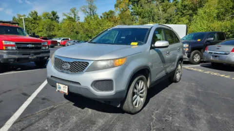 More photos of 2011 Kia Sorento LX at Tom Gill Chevrolet, KY