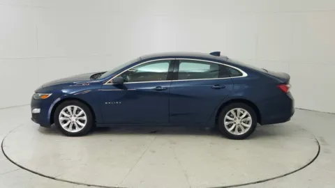 More photos of 2021 Chevrolet Malibu LT at Tom Gill Chevrolet, KY