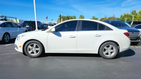 More photos of 2015 Chevrolet Cruze LT at Tom Gill Chevrolet, KY