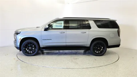 More photos of 2026 Chevrolet Suburban RST at Tom Gill Chevrolet, KY