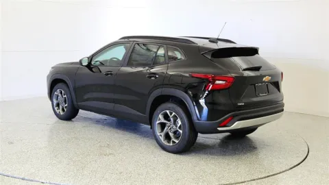 More photos of 2026 Chevrolet Trax LT at Tom Gill Chevrolet, KY