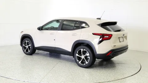 More photos of 2026 Chevrolet Trax 1RS at Tom Gill Chevrolet, KY