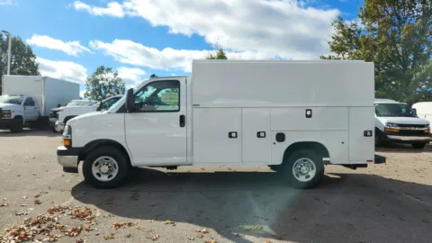 More photos of 2025 Chevrolet Express Commercial Cutaway Work Van at Tom Gill Chevrolet, KY