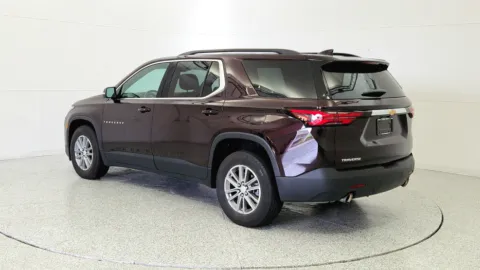 More photos of 2023 Chevrolet Traverse LT Cloth at Tom Gill Chevrolet, KY