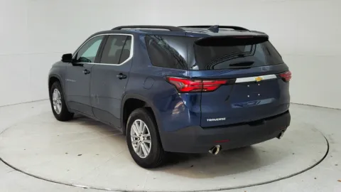 More photos of 2023 Chevrolet Traverse LT Cloth at Tom Gill Chevrolet, KY