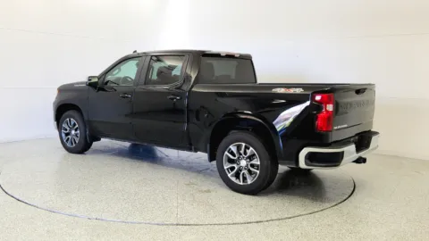 More photos of 2023 Chevrolet Silverado 1500 LT at Tom Gill Chevrolet, KY