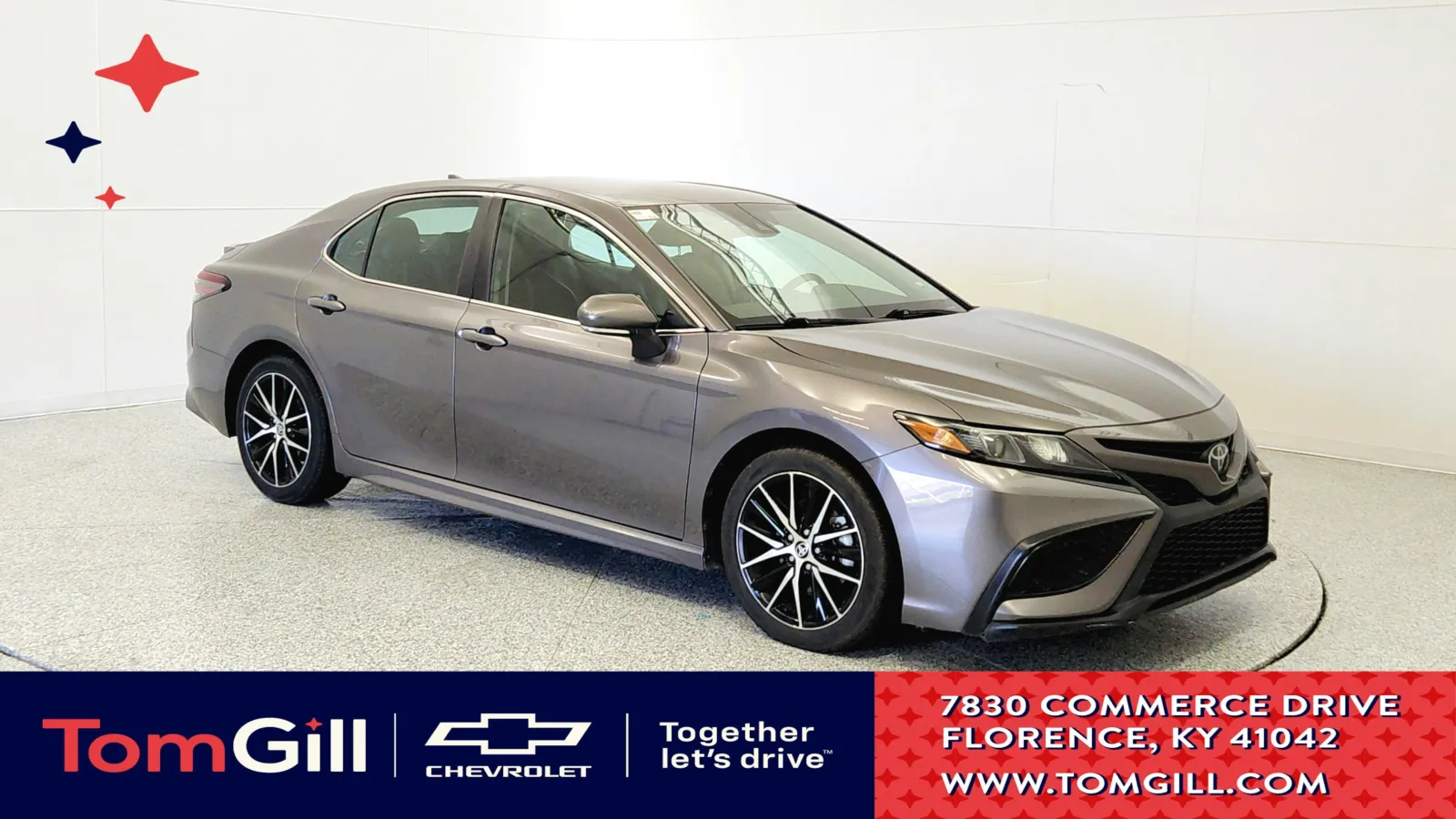 Gray 2023 Toyota Camry SE for sale in Florence, KY