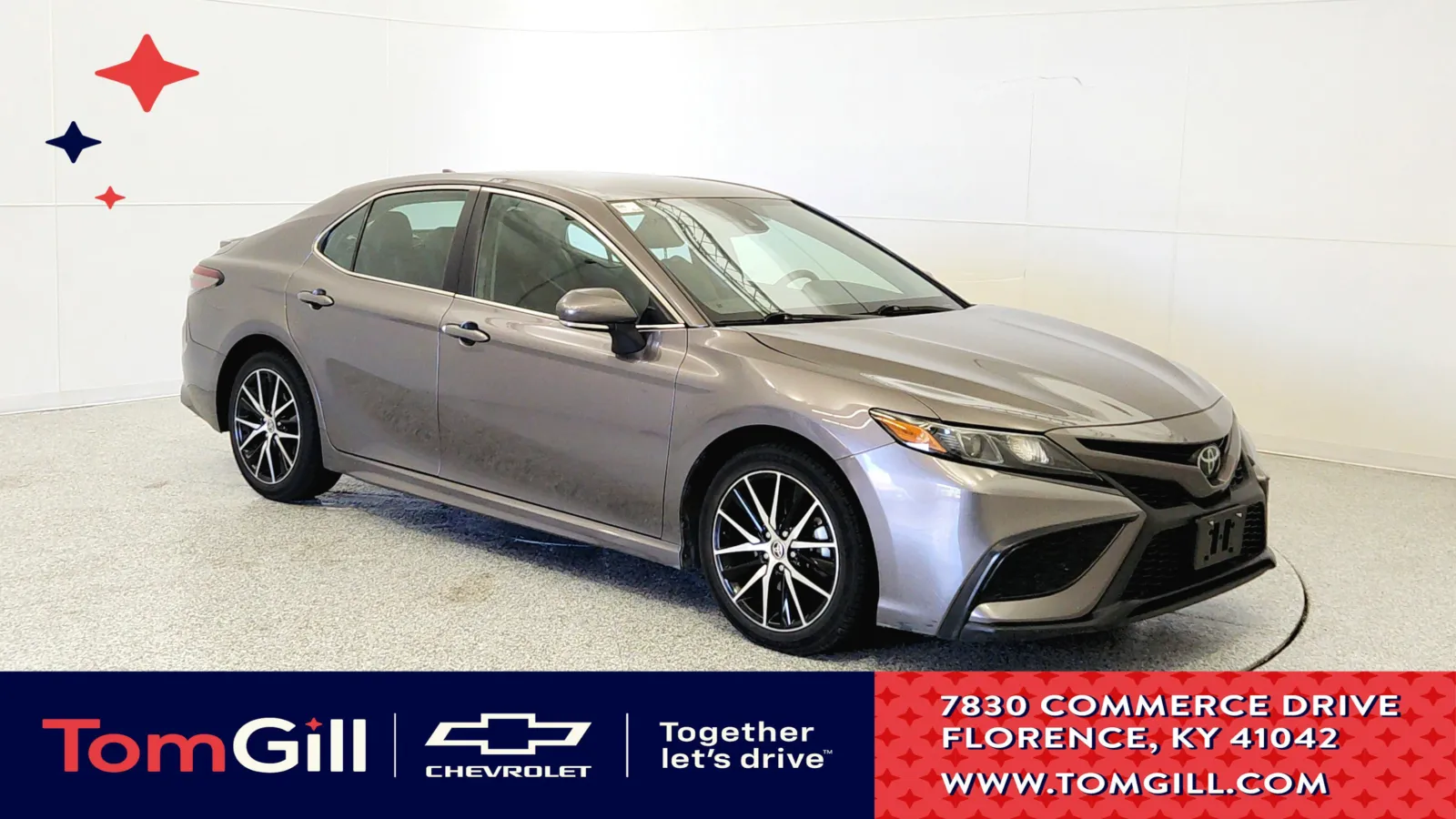 Gray 2023 Toyota Camry SE for sale in Florence, KY