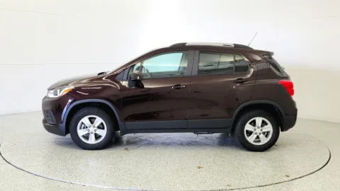 More photos of 2022 Chevrolet Trax LT at Tom Gill Chevrolet, KY