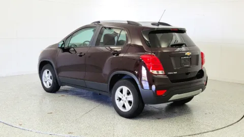 More photos of 2022 Chevrolet Trax LT at Tom Gill Chevrolet, KY