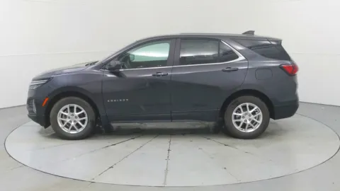More photos of 2022 Chevrolet Equinox LT at Tom Gill Chevrolet, KY